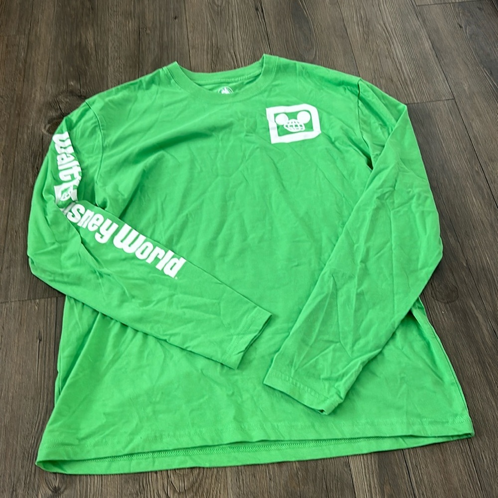 Walt Disney World Retro Logo Long Sleeve Tee